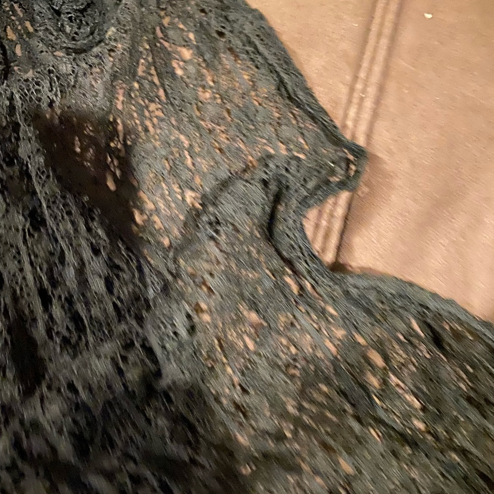 Lace Scarf - Picture 2 of 2